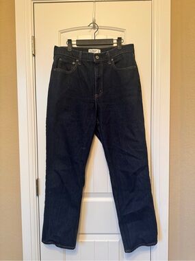 Abercrombie & Fitch Curve Love Women's Dark Blue Straight-Leg Jeans